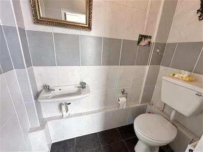 Picture 11